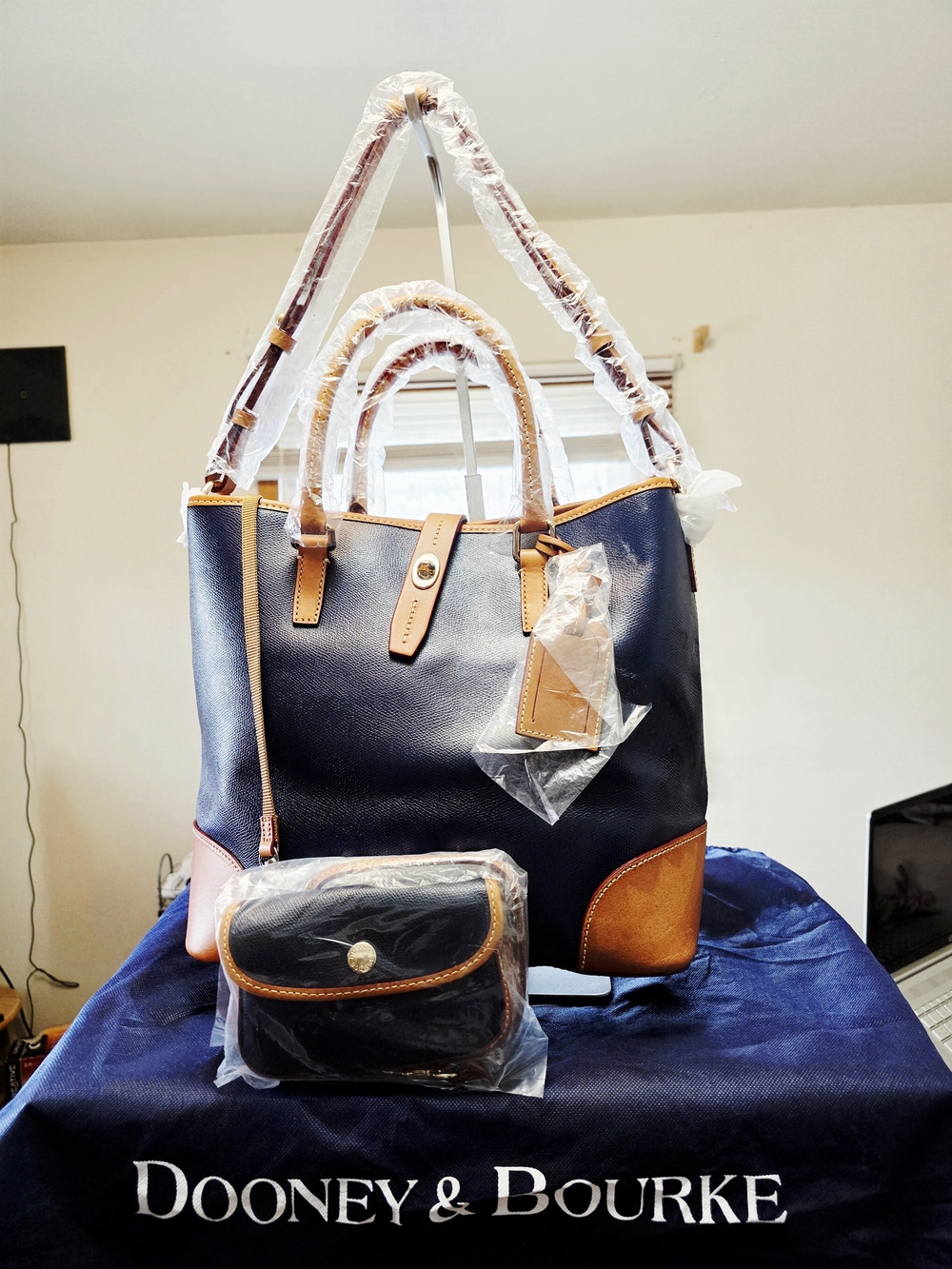 Dooney & Bourke Embossed Pebble Leather Shelby Shopper With Wristlet In Navy